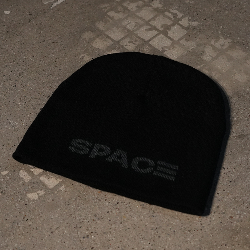 SPACE SHADOW LOGO KNITTED BEANIE